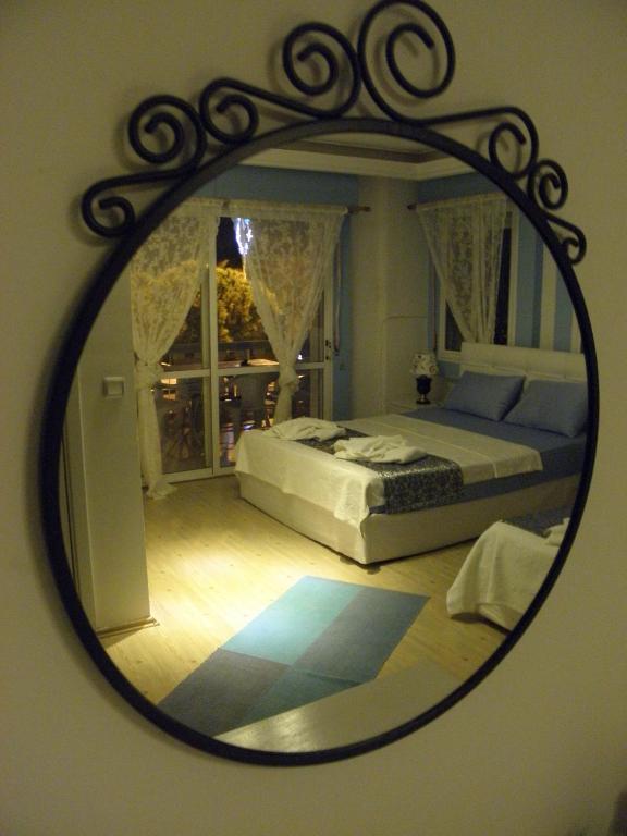 Alacati Sakiz Ev Hotel Room photo